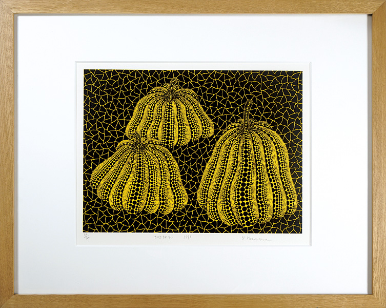 Kusama Yayoi “Three Pumpkins”